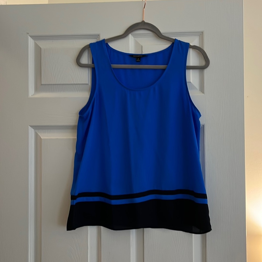 Sleeveless blouse
